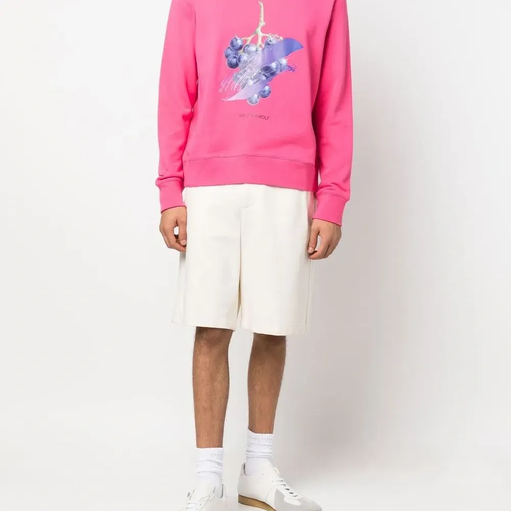 Толстовка с графичным принтом