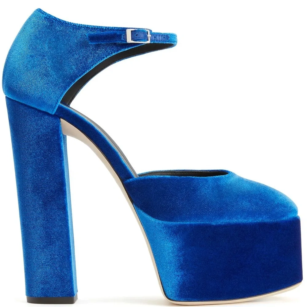 Бархатные босоножки Bebe на платформе