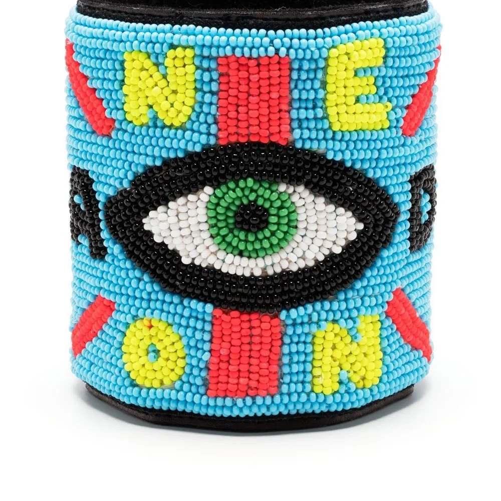 Браслет с бусинами