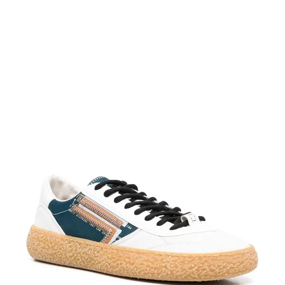 Кеды на шнуровке