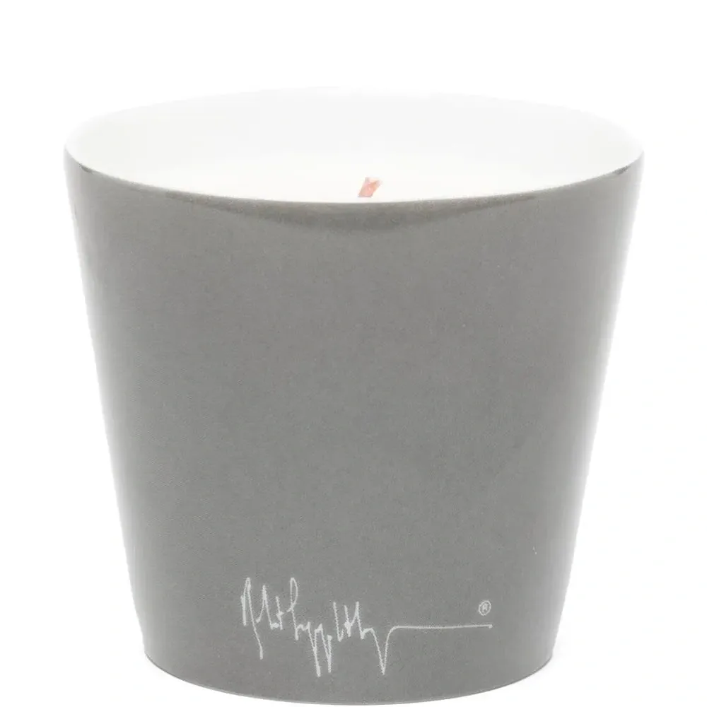 Свеча Emotion Fleurie (140 г) из коллаборации с Robert Mapplethorpe