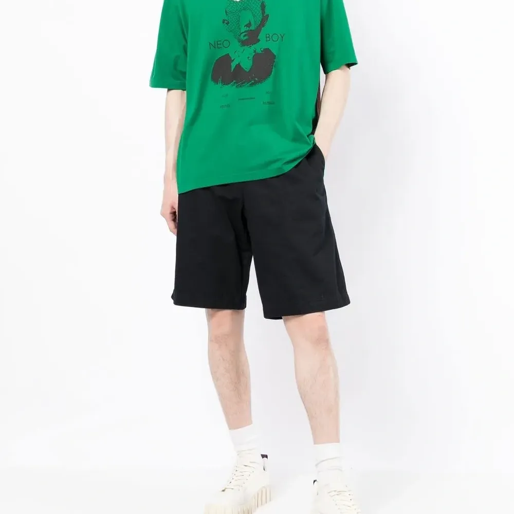 Футболка Neo Boy с графичным принтом