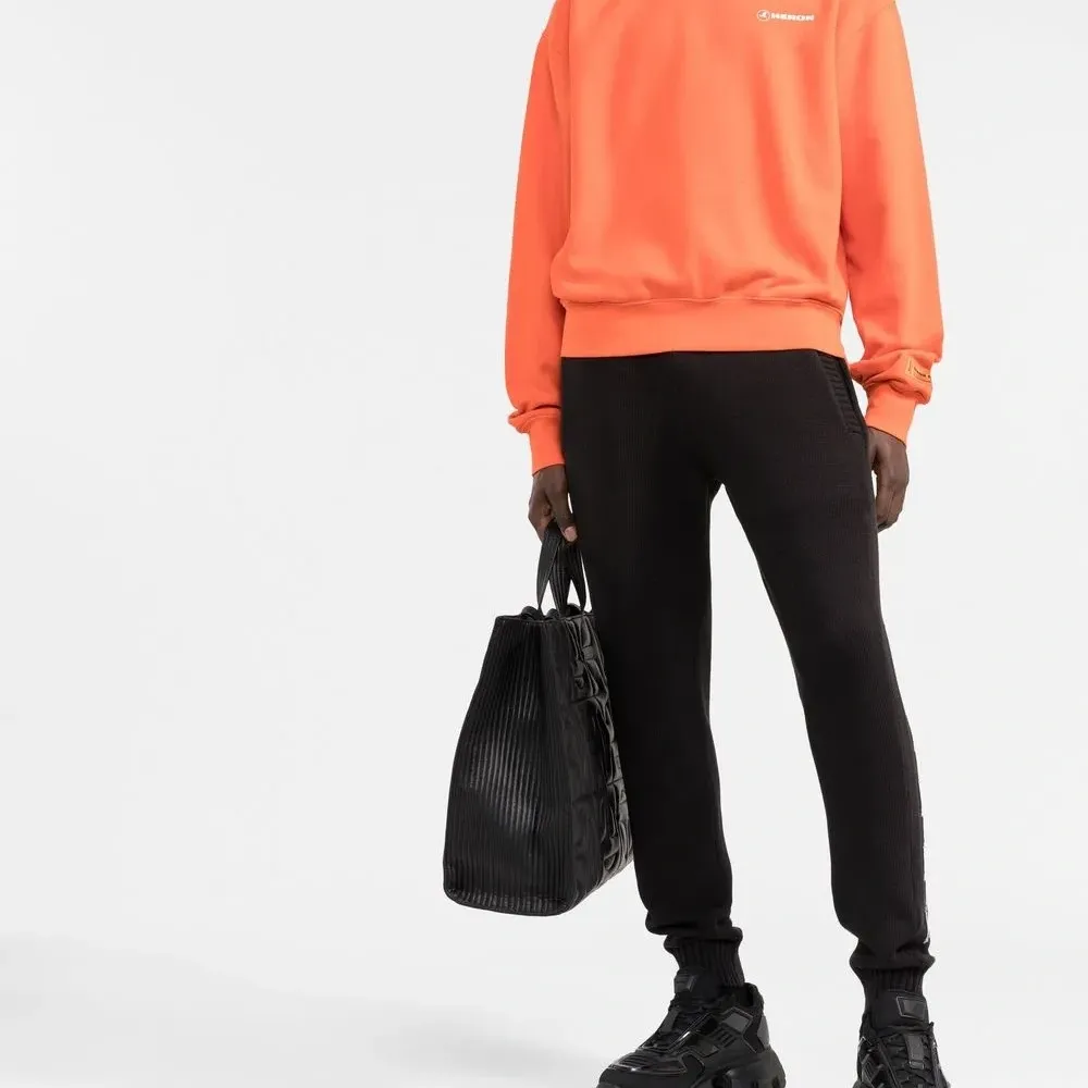 Толстовка с логотипом