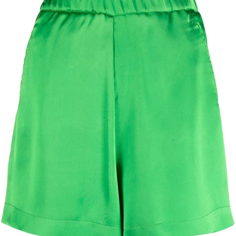 Атласные шорты Salixraso с завышенной талией