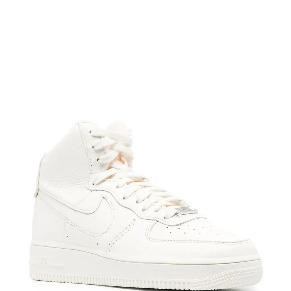 Высокие кроссовки AF1 Sculpt