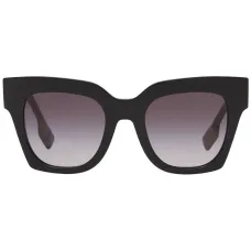 Солнцезащитные очки в квадратной оправе