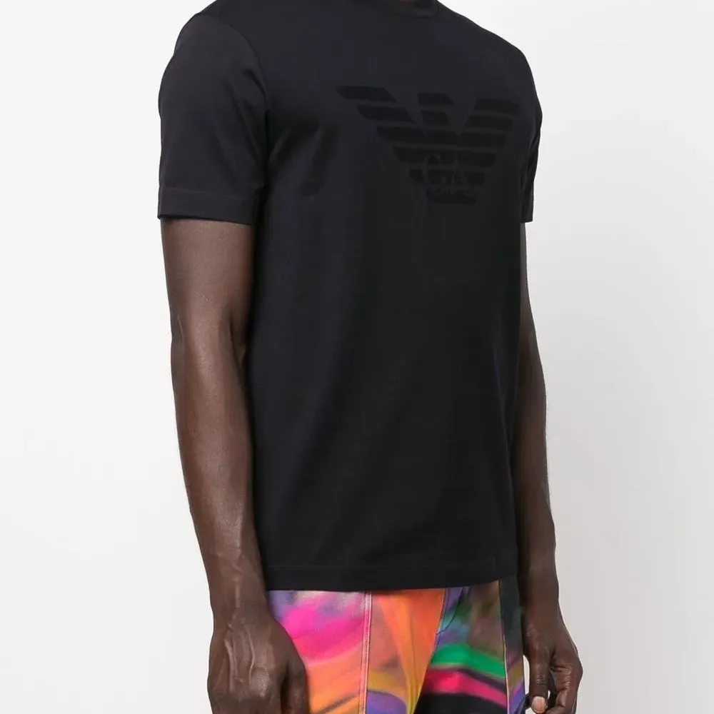 Футболка с логотипом