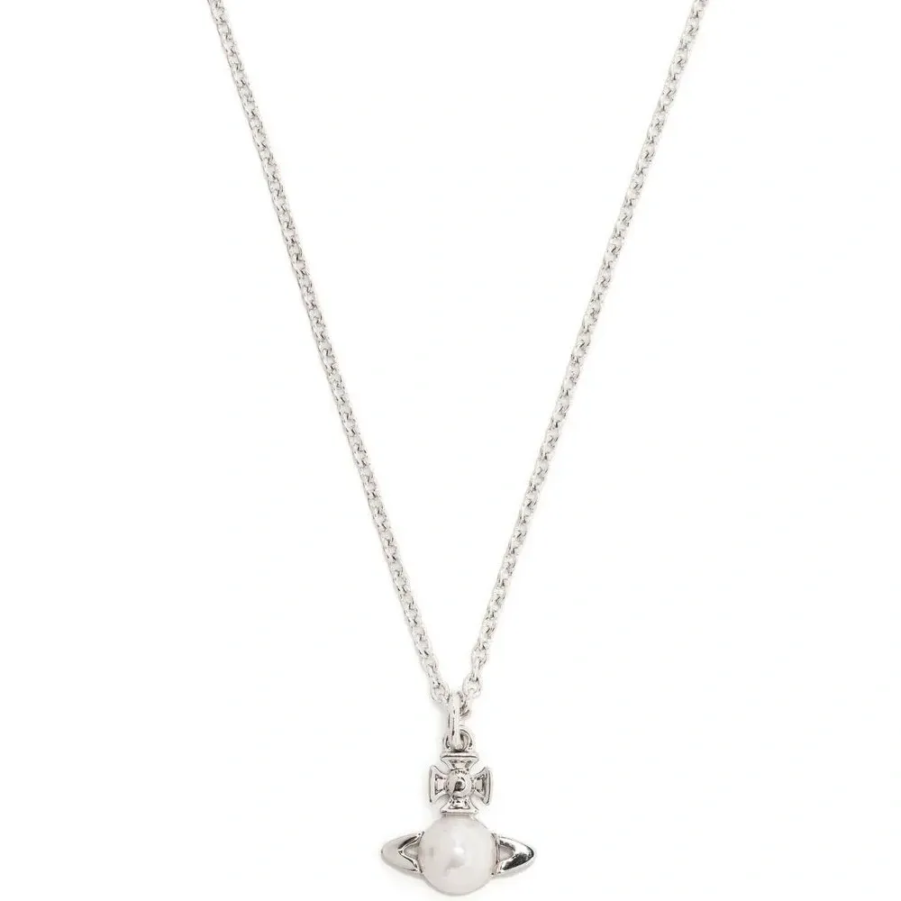 Колье с подвеской Колье с подвеской