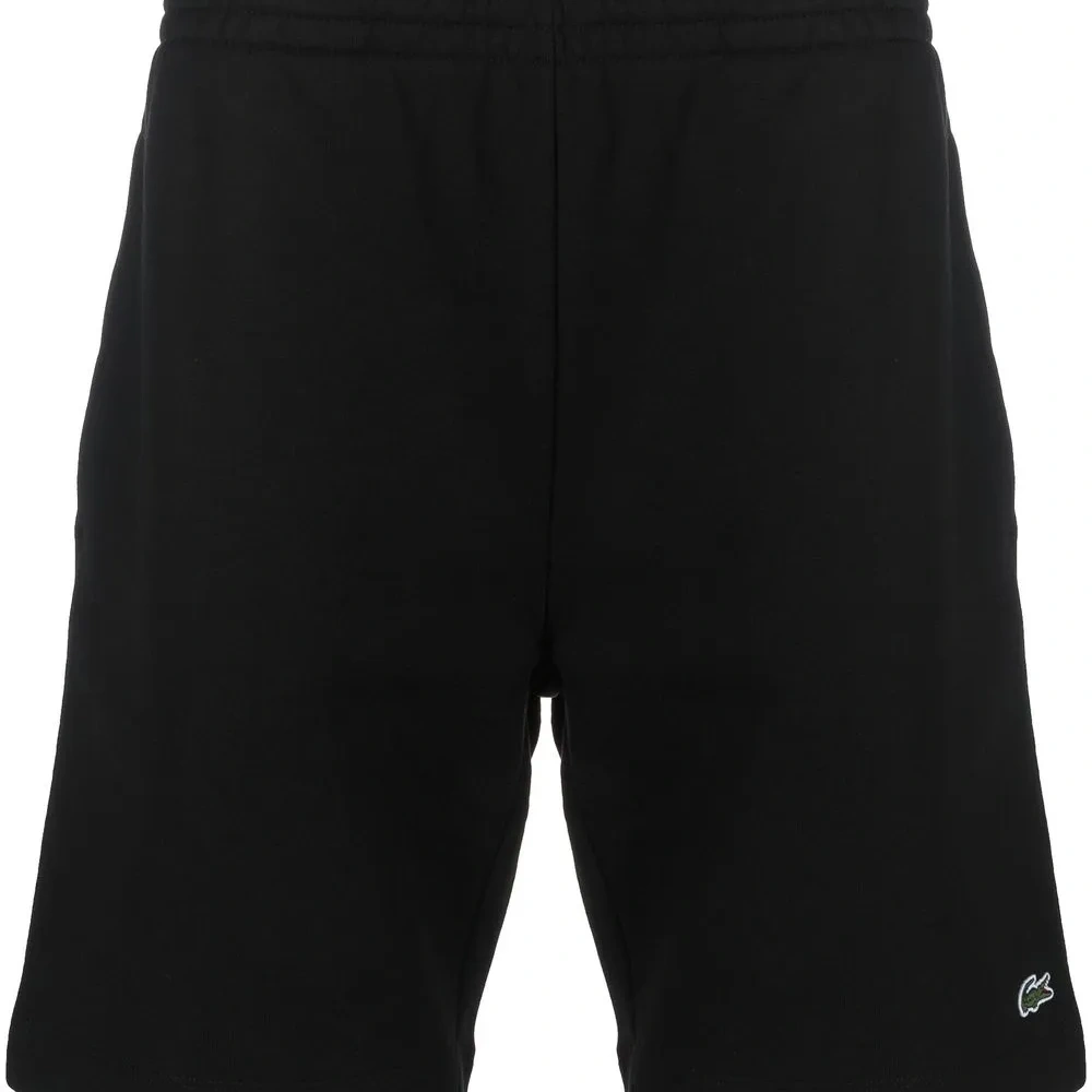 Спортивные шорты с нашивкой-логотипом