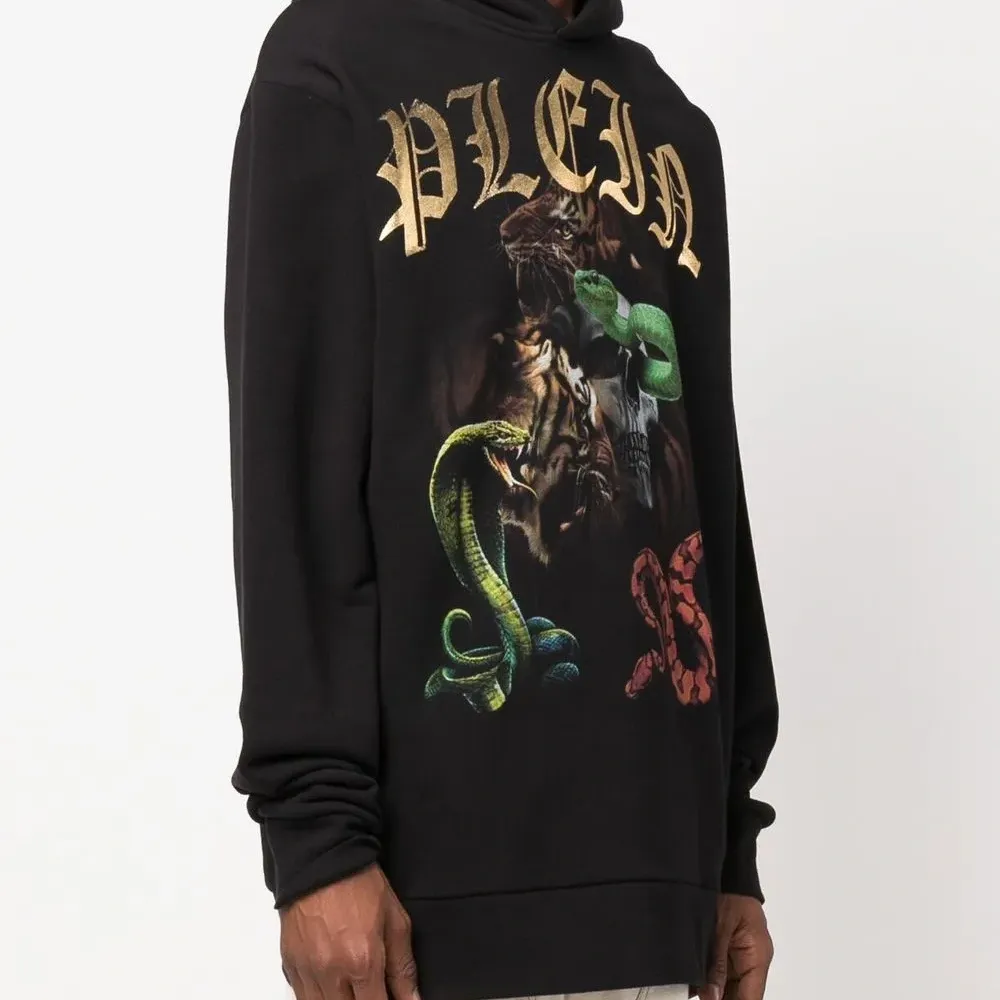 Худи с графичным принтом