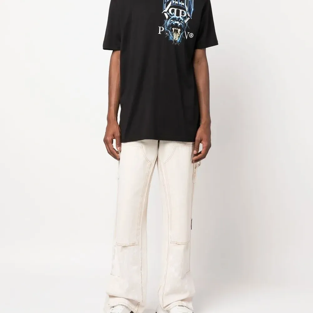 Футболка с логотипом