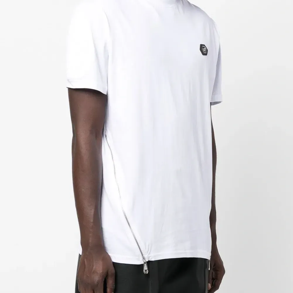 Футболка на молнии с нашивкой-логотипом