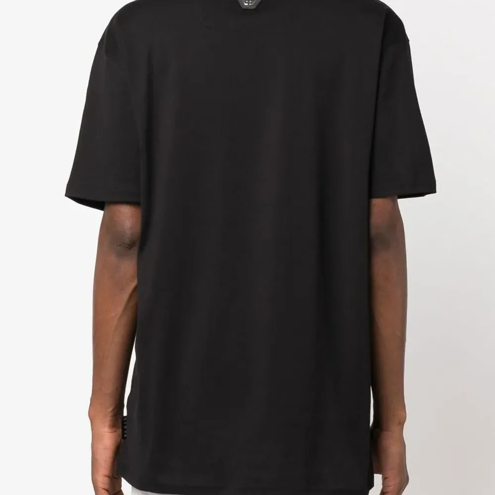 Футболка с логотипом