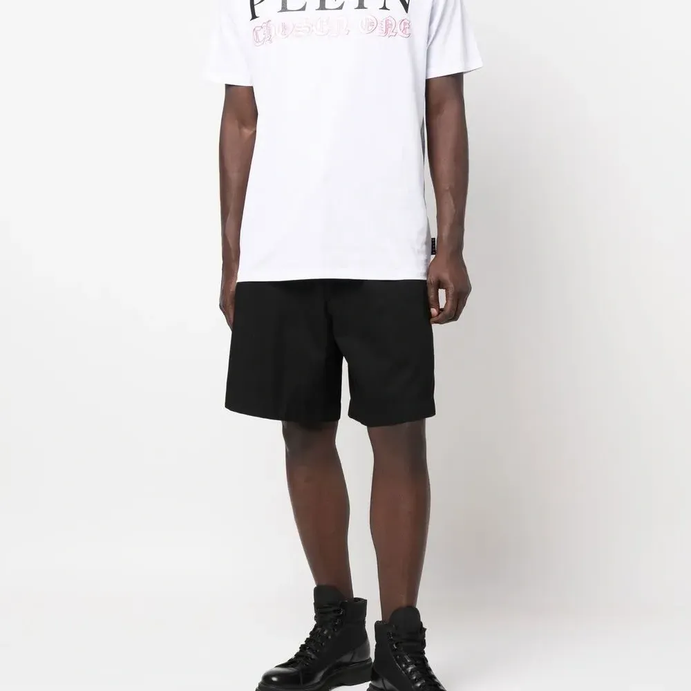 Футболка с логотипом