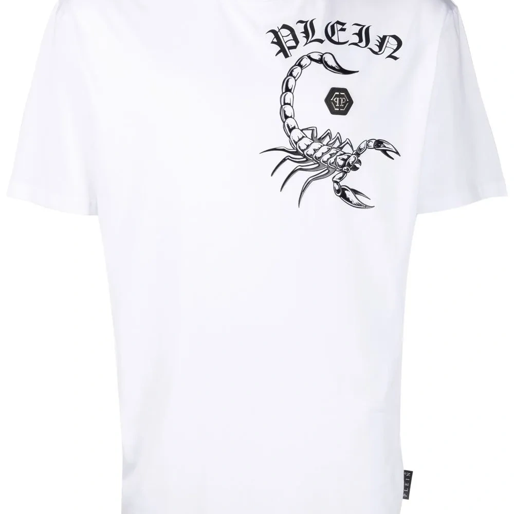 Футболка с логотипом