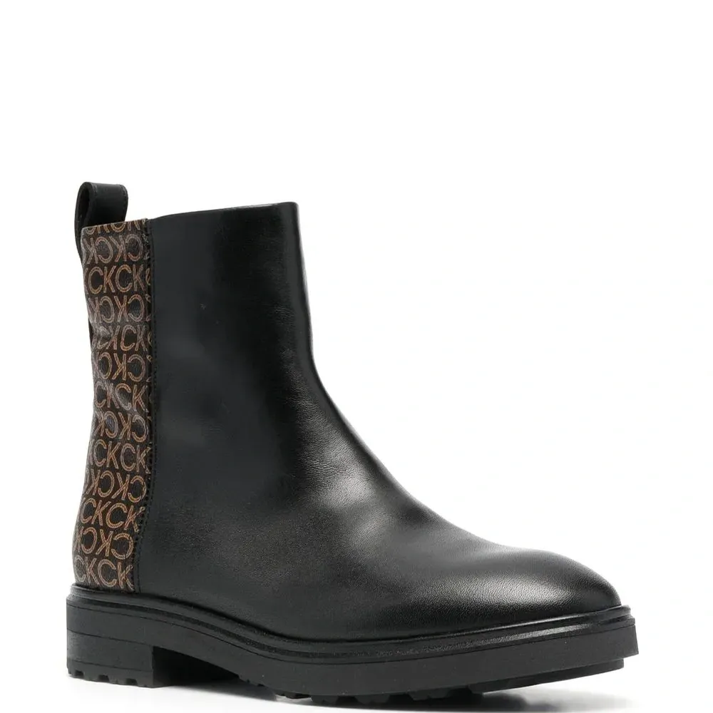 Ботинки с монограммой