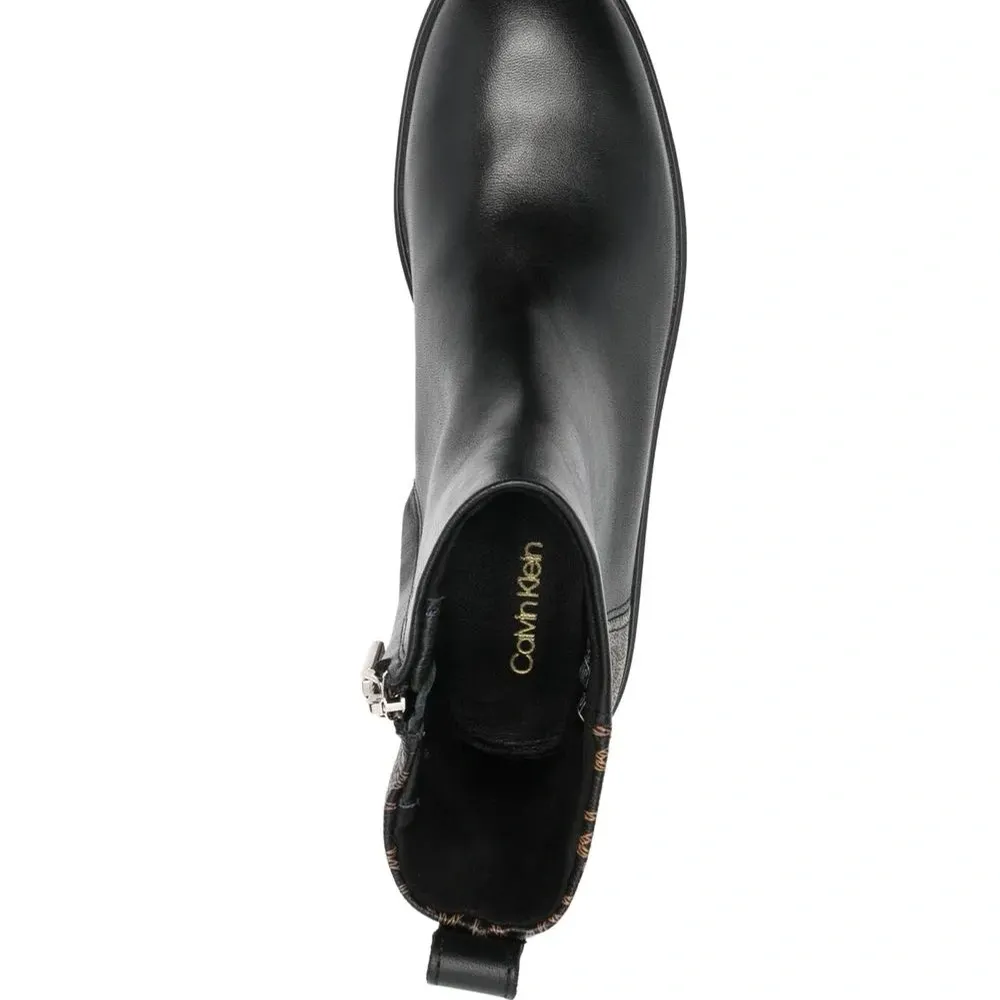 Ботинки с монограммой