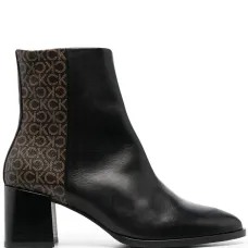 Ботильоны с монограммой