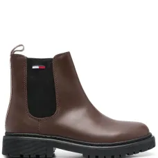 Ботинки с эластичными вставками