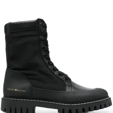 Ботинки на шнуровке с логотипом