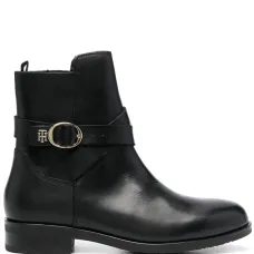 Ботинки с пряжкой