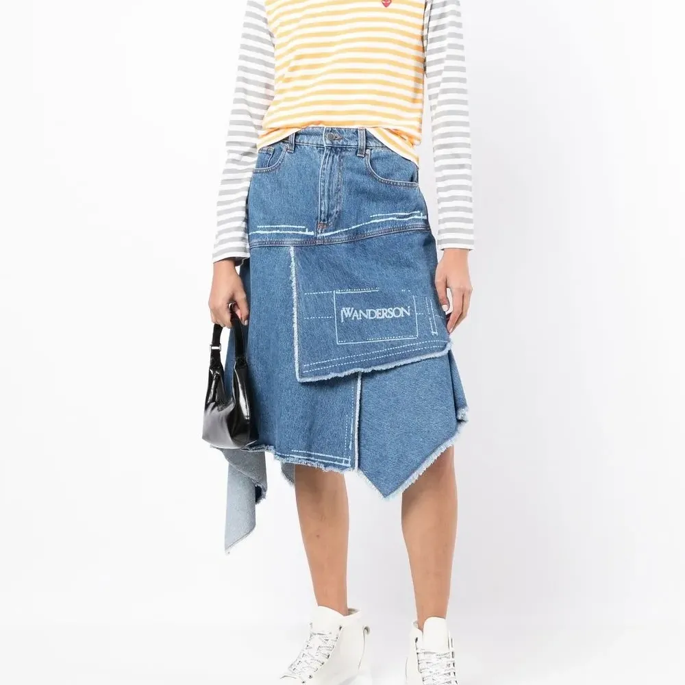 Двухцветная футболка с длинными рукавами