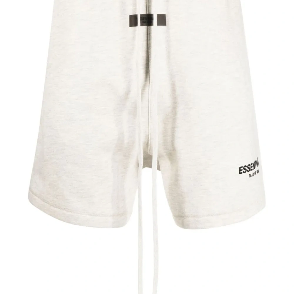 Спортивные шорты с кулиской и логотипом