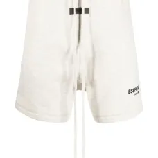 Спортивные шорты с кулиской и логотипом