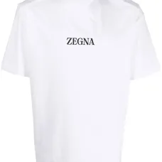 Футболка с логотипом