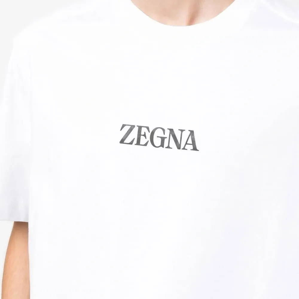 Футболка с логотипом