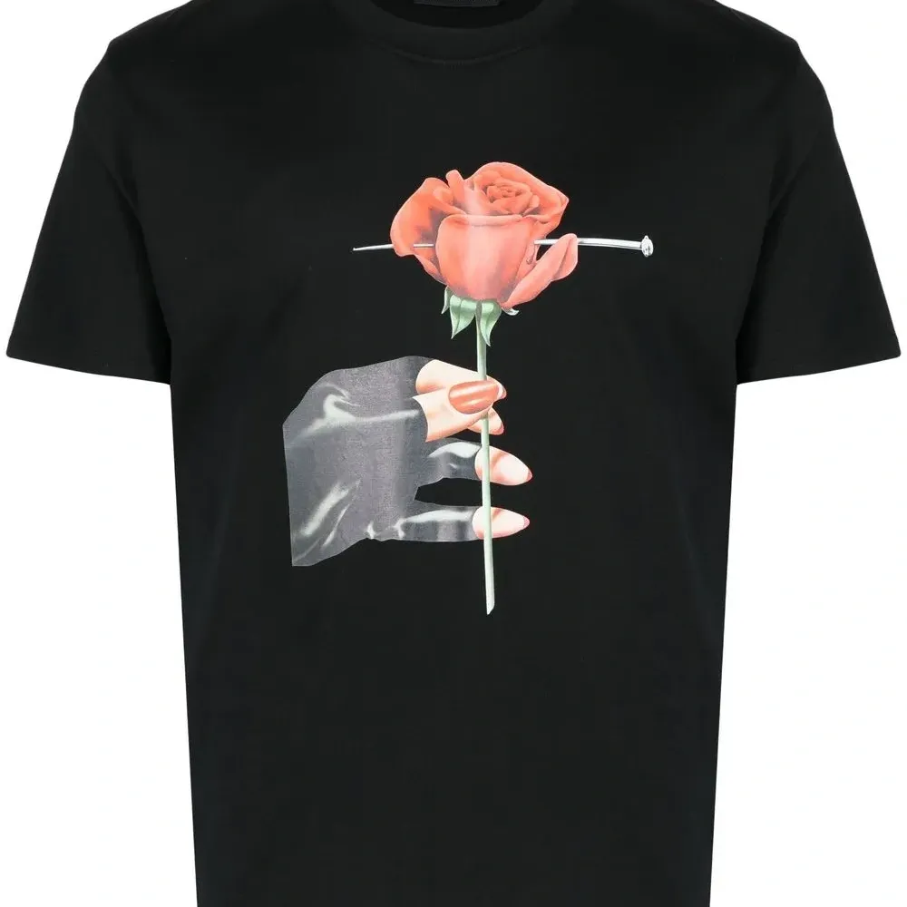 Футболка с круглым вырезом