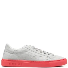 Кроссовки Essence Croco