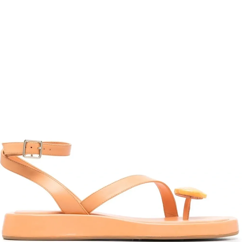 Сандалии с открытым носком