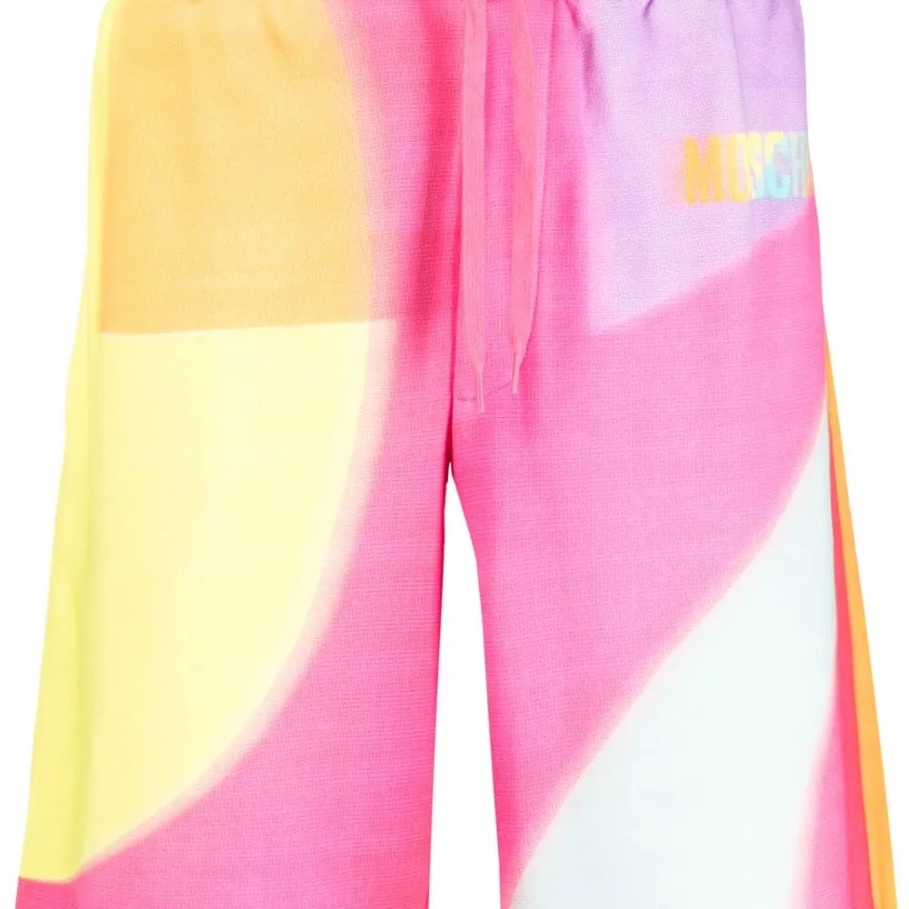 Спортивные шорты с принтом