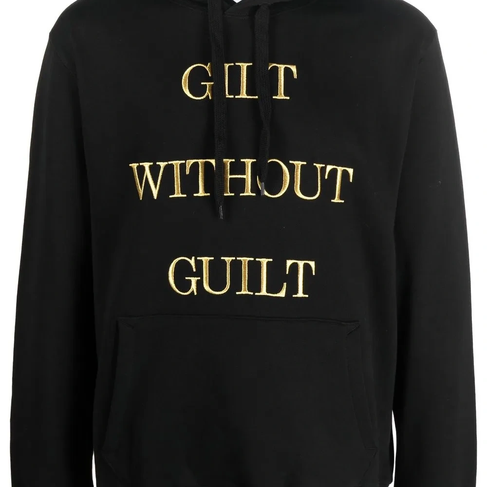 Худи с вышитой надписью