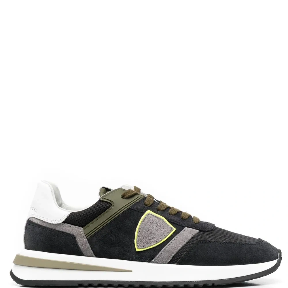 Кроссовки со вставками Кроссовки со вставками