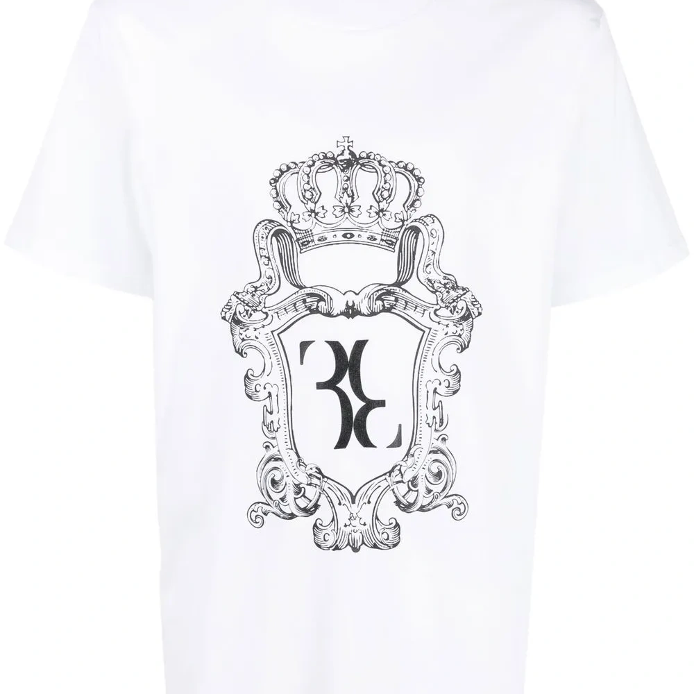 футболка с логотипом