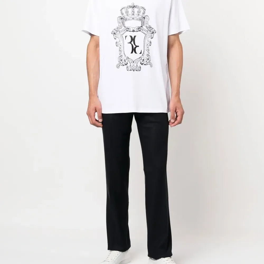 футболка с логотипом