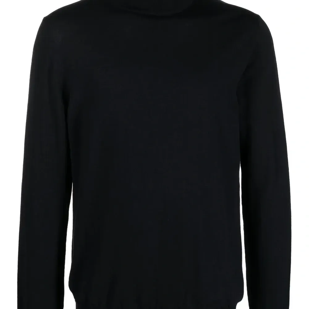 Джемпер с высоким воротником