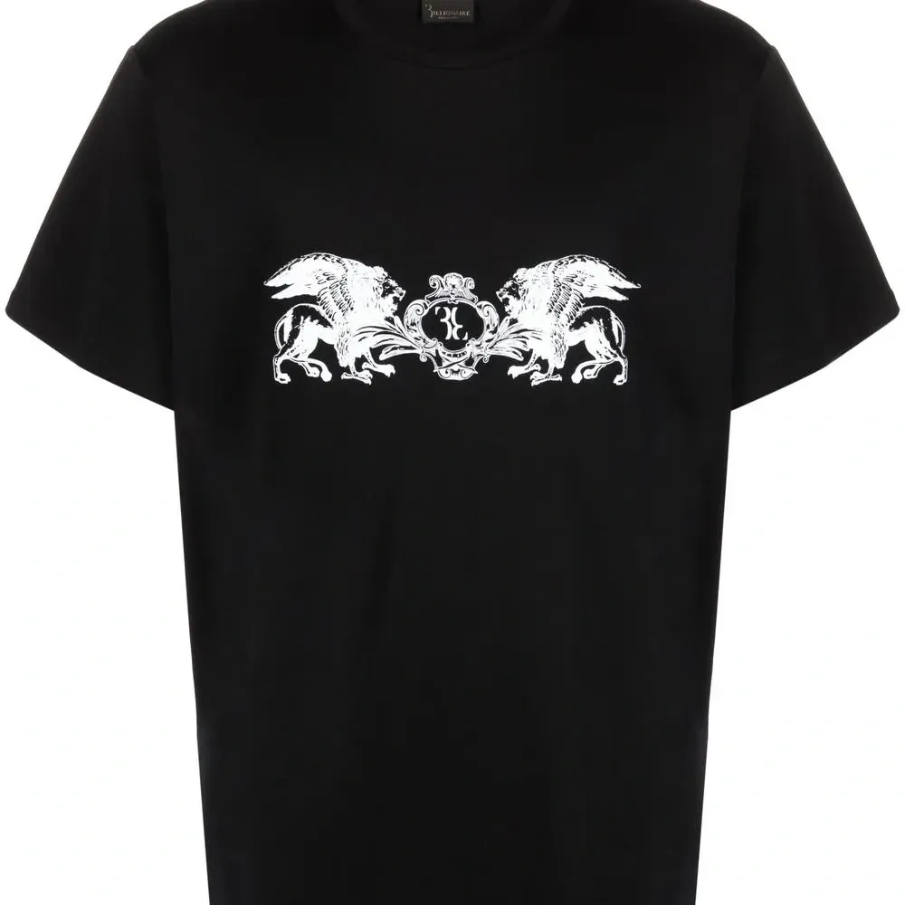 футболка с логотипом