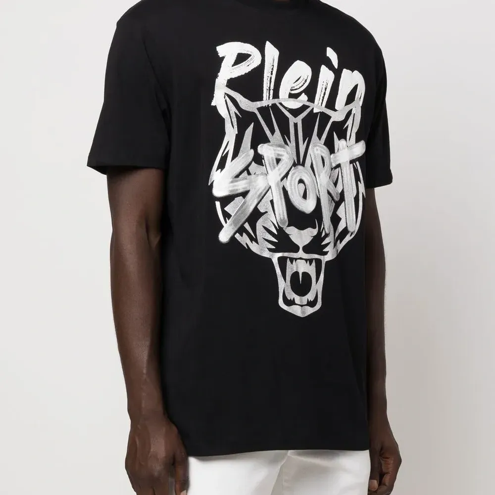 Футболка с принтом