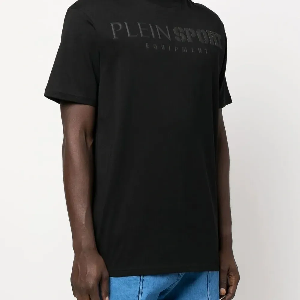 Футболка с короткими рукавами