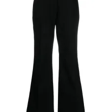 Расклешенные брюки строгого кроя