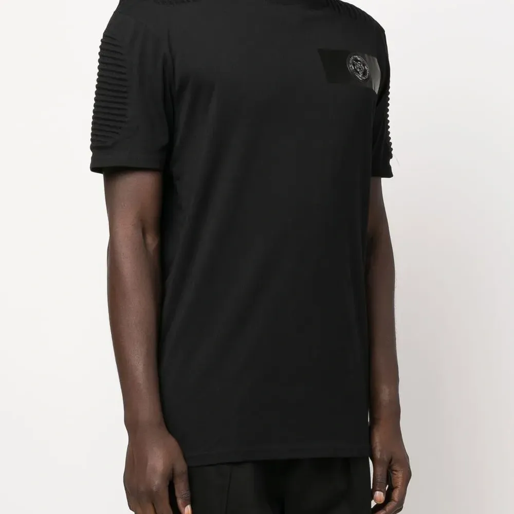 Футболка с круглым вырезом Футболка с круглым вырезом