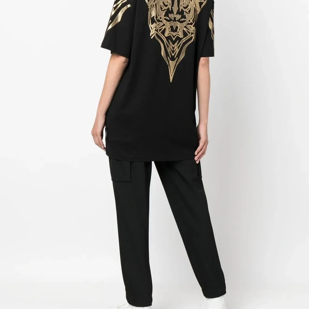 Футболка с логотипом