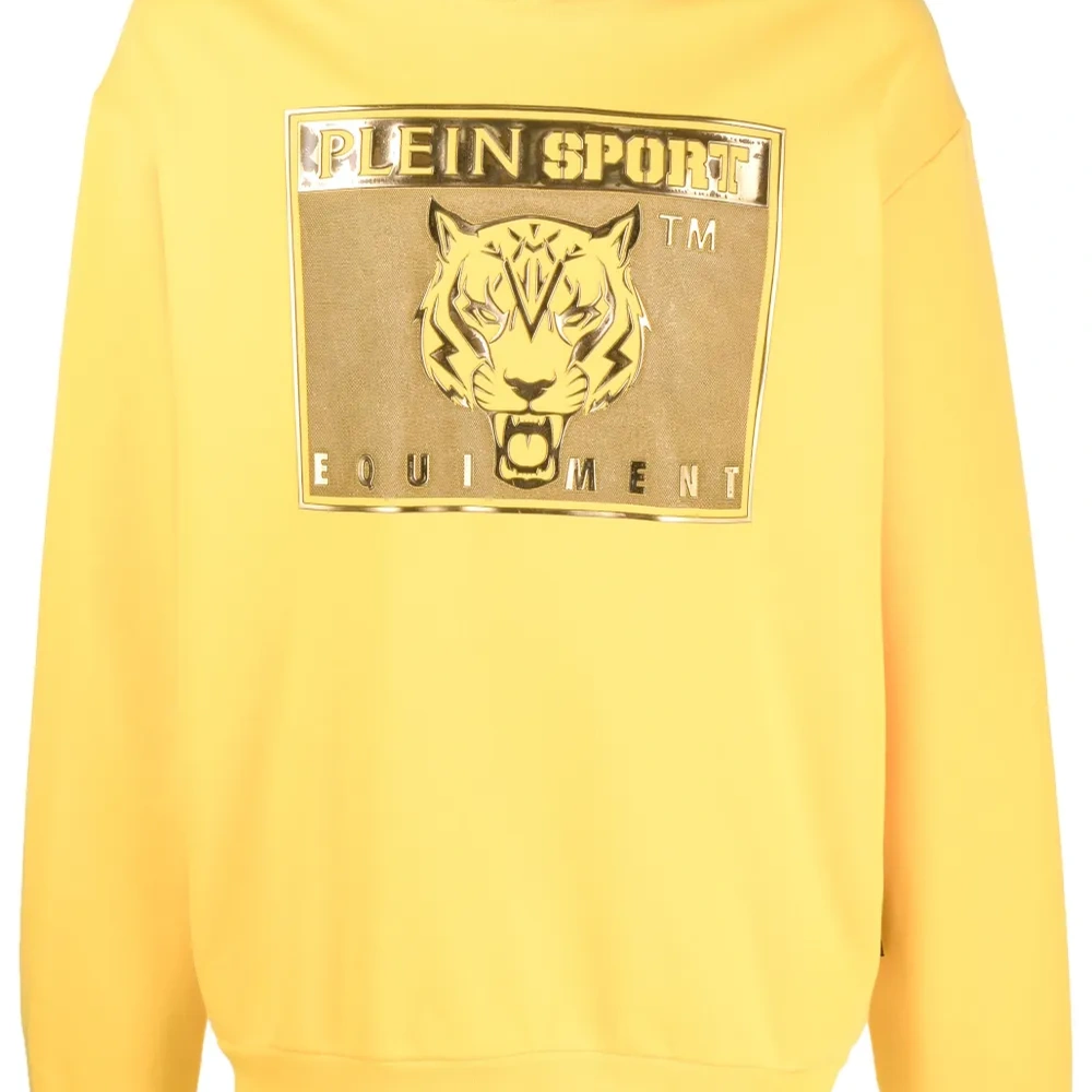 Худи с графичным принтом