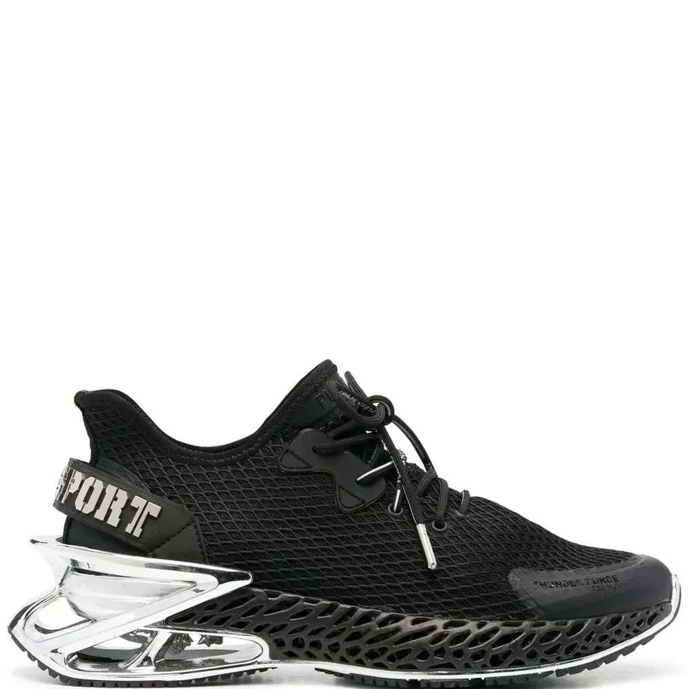 Кроссовки Thunder Force на шнуровке