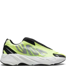 Кроссовки YEEZY 700 MNVN Phosphor Кроссовки YEEZY 700 MNVN Phosphor