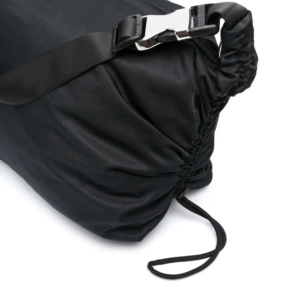 Сумка на плечо с пряжкой