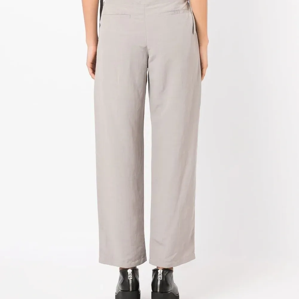 Прямые брюки с завышенной талией Прямые брюки с завышенной талией